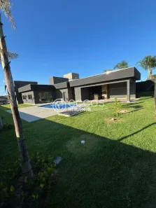 Casa de Condomínio com 3 Quartos à venda, 270m² no Campo do Meio, Araçoiaba da Serra