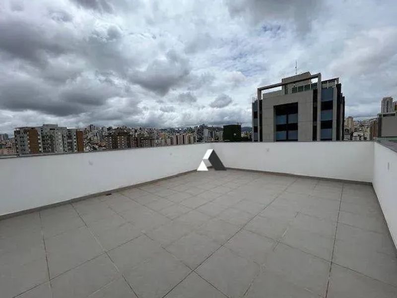 Cobertura com 3 quartos — Nova Suíssa, Belo Horizonte