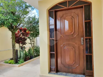 Sobrado com 5 Quartos à venda, 300m² no Jardim Oriental, São Paulo