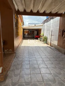 Casa com 6 Quartos à venda, 360m² no Bosque, Rio Branco