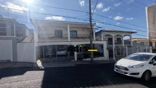 Casa com 3 Quartos à venda, 270m² no Jardim Santa Rosália, Sorocaba
