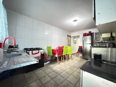 Casa com 5 Quartos à venda, 92m² no Jardim Santa Adélia, São Paulo