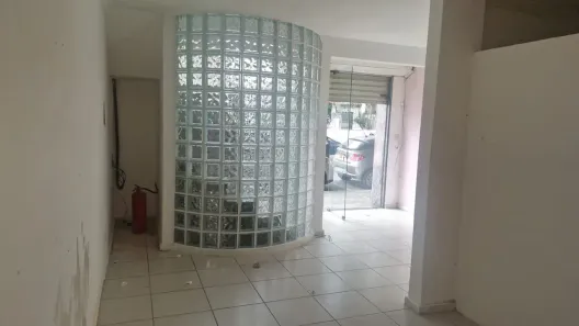 Ponto Comercial para alugar, 34m² no Imbetiba, Macaé