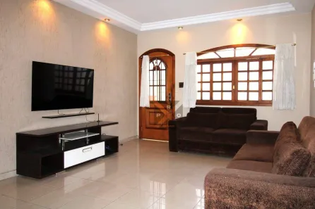 Sobrado com 3 Quartos à venda, 160m² no Vila Gumercindo, São Paulo
