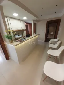 Sala Comercial à venda, 104m² no Menino Deus, Porto Alegre