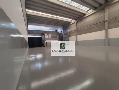 Galpão/Depósito/Armazém para alugar, 905m² no Casa Grande, Diadema