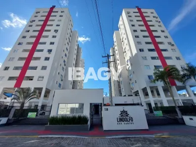 Apartamento com 2 Quartos para alugar, 53m² no Pedra Branca, Palhoça