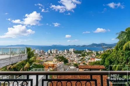 Casa com 4 Quartos à venda, 347m² no Centro, Florianópolis