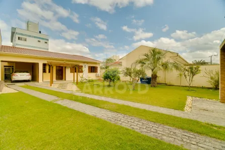 Casa com 4 Quartos à venda, 200m² no Humaitá de Cima, Tubarão