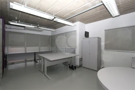 Sala Comercial à venda, 42m² no Indianópolis, São Paulo
