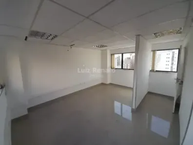 Sala Comercial para alugar, 178m² no Santa Efigênia, Belo Horizonte