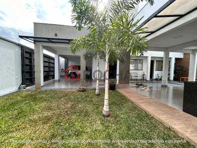 Casa com 3 Quartos à venda, 220m² no Vila Vicentina, Brasília
