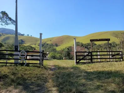 Fazenda/Sítio com 2 Quartos à venda, 70m² no , Cunha