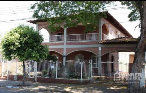 Imóvel Comercial com 6 Quartos à venda, 480m² no Centro, Paranavaí