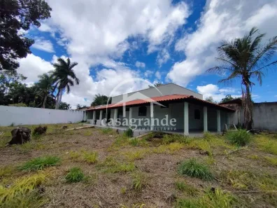 Fazenda/Sítio com 3 Quartos à venda, 214m² no Morada dos Pássaros, Uberlândia