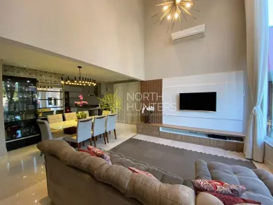 Casa com 3 Quartos à venda, 210m² no Nova Brasília, Joinville