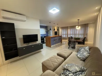Apartamento com 3 Quartos para alugar, 110m² no Centro, Balneário Camboriú