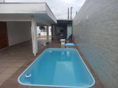 Casa com 3 Quartos à venda, 200m² no São João, Itajaí