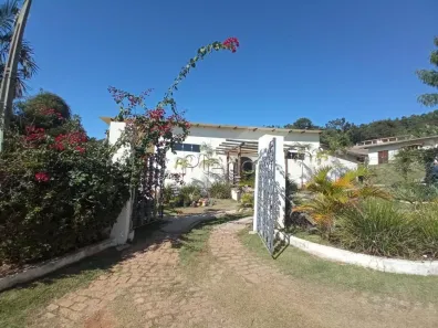 com 3 Quartos para venda ou aluguel, 4350m² no Sousas, Campinas