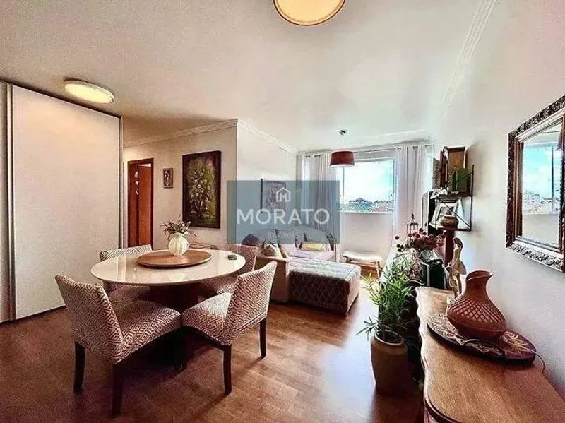 Apartamento com 3 quartos — Santa Mônica, Belo Horizonte