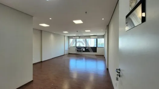 Sala Comercial para alugar, 39m² no Vila Itapura, Campinas