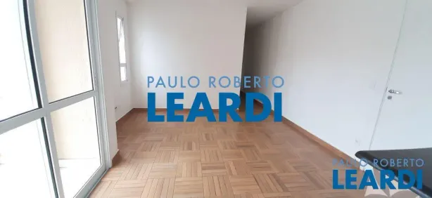 Apartamento com 2 Quartos para alugar, 58m² no Vila Valparaíso, Santo André