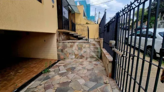 Imóvel Comercial com 3 Quartos para alugar, 230m² no Jardim Brasil, Atibaia