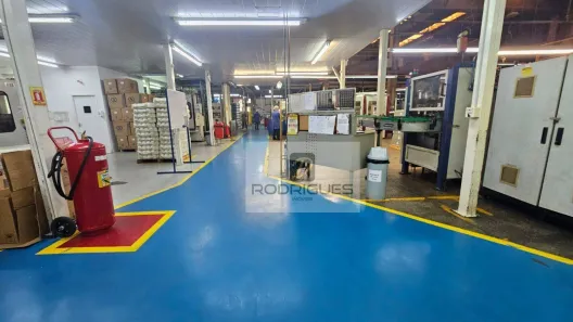Galpão/Depósito/Armazém à venda, 3500m² no Serraria, Diadema
