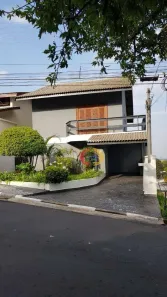 Casa de Condomínio com 3 Quartos à venda, 267m² no Arujázinho IV, Arujá