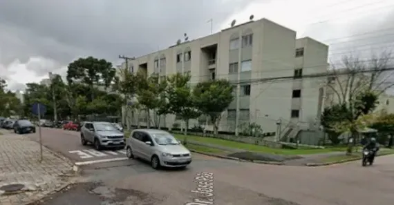 Apartamento com 2 Quartos para alugar, 65m² no Novo Mundo, Curitiba