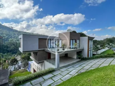 Casa de Condomínio com 4 Quartos à venda, 562m² no Parque do Imbui, Teresópolis