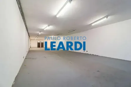 Ponto Comercial para alugar, 450m² no Santo Amaro, São Paulo