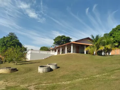Fazenda/Sítio com 3 Quartos à venda, 300m² no Área Rural de Boituva, Boituva