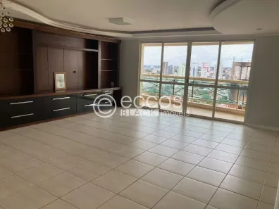 Apartamento com 4 Quartos à venda, 180m² no Fundinho, Uberlândia