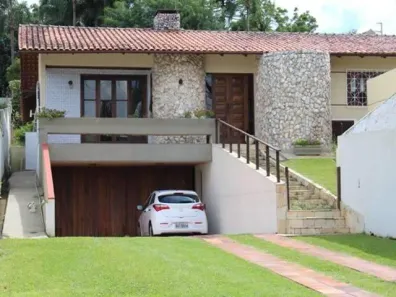 Casa com 5 Quartos à venda, 380m² no Uberaba, Curitiba