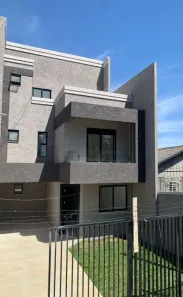 Sobrado com 3 Quartos à venda, 132m² no Uberaba, Curitiba