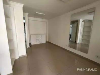 Ponto Comercial para alugar, 50m² no Xaxim, Curitiba