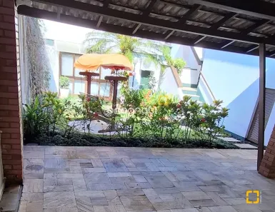 Casa com 4 Quartos à venda, 400m² no Itaguaçu, Florianópolis