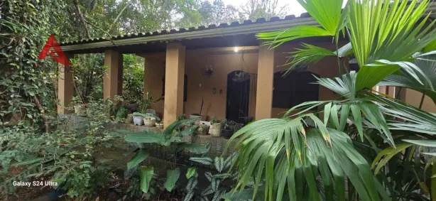 Fazenda/Sítio com 4 Quartos à venda, 180m² no Jardim Olympia, Jacareí