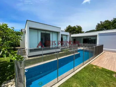 Casa de Condomínio com 3 Quartos à venda, 280m² no Itanhangá, Rio de Janeiro