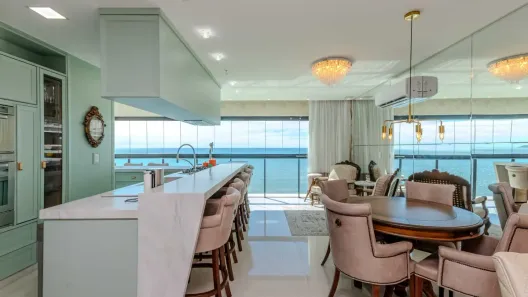 Apartamento com 4 Quartos à venda, 180m² no Meia Praia, Itapema
