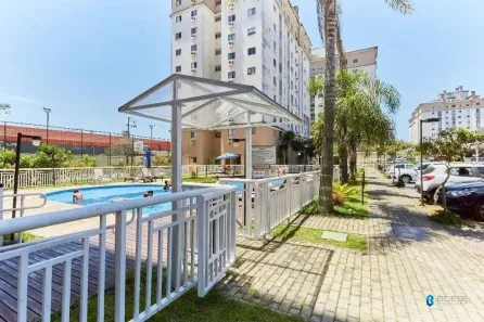 Apartamento com 3 Quartos para alugar, 68m² no Guaíra, Curitiba
