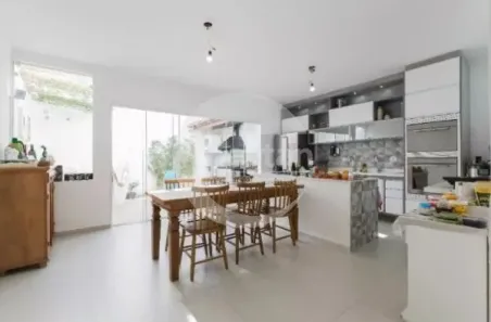 Sobrado com 3 Quartos à venda, 176m² no Vila Firmiano Pinto, São Paulo