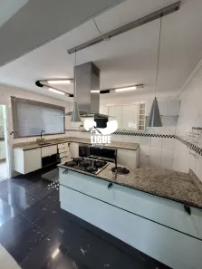Sobrado com 4 Quartos à venda, 158m² no Vila Pires, Santo André