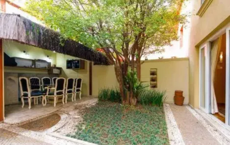 Casa com 3 Quartos para venda ou aluguel, 217m² no Jardim Paulistano, São Paulo