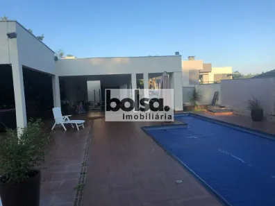 Casa de Condomínio com 3 Quartos à venda, 355m² no Recanto dos Nobres I, Agudos