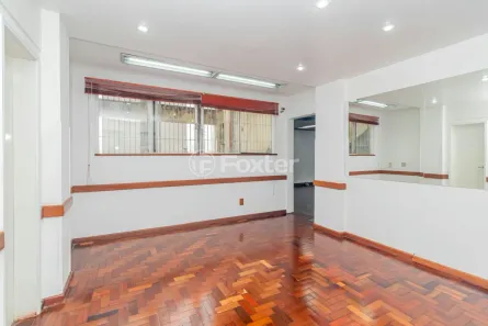 Sala Comercial à venda, 78m² no Floresta, Porto Alegre