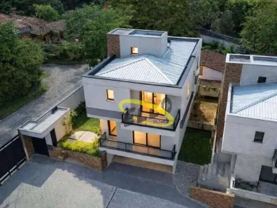 Casa de Condomínio com 3 Quartos à venda, 326m² no Chácara do Refúgio, Carapicuíba