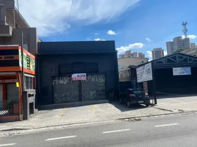 Galpão/Depósito/Armazém com 2 Quartos para alugar, 250m² no Jardim Peri Peri, São Paulo
