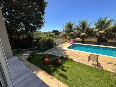Fazenda/Sítio com 4 Quartos à venda, 1000m² no Santa Cândida, Vinhedo